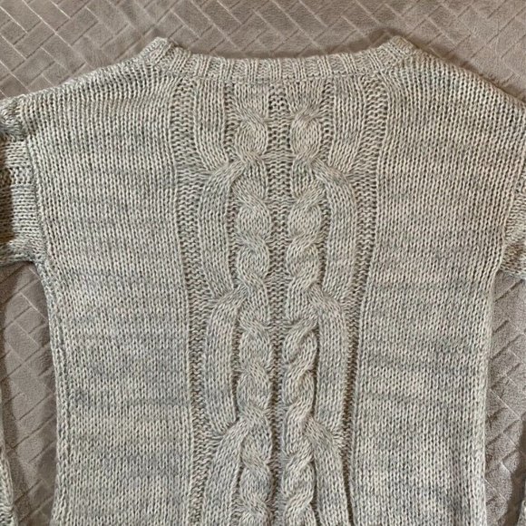 Love Tree Womens Small Sweater Gray Sparkle Cable Knit Crew Neck Acrylic - Picture 10 of 11